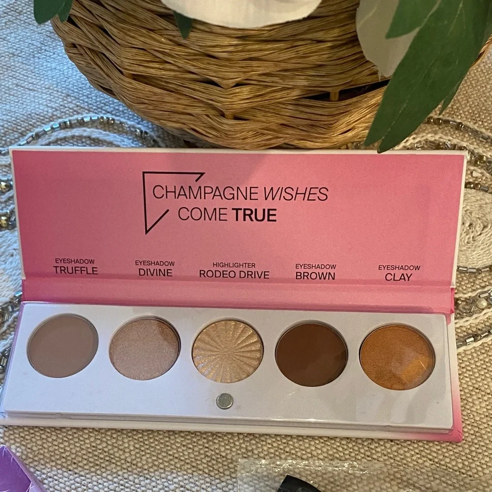 OFRA Champagne Wishes Eyeshadow Palette & Girl Bundle